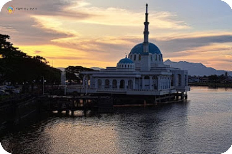 Imej Masjid India Bandar Kuching