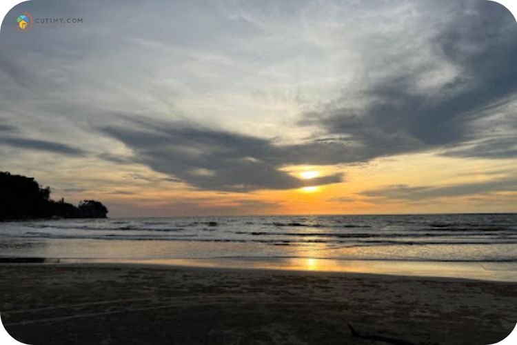 Imej Pantai Tanjung Lobang