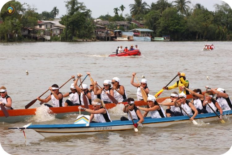 Imej Sarawak Regatta