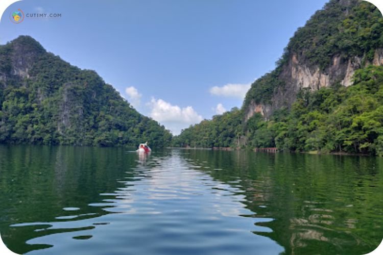 Imej Tasik Dayang Bunting