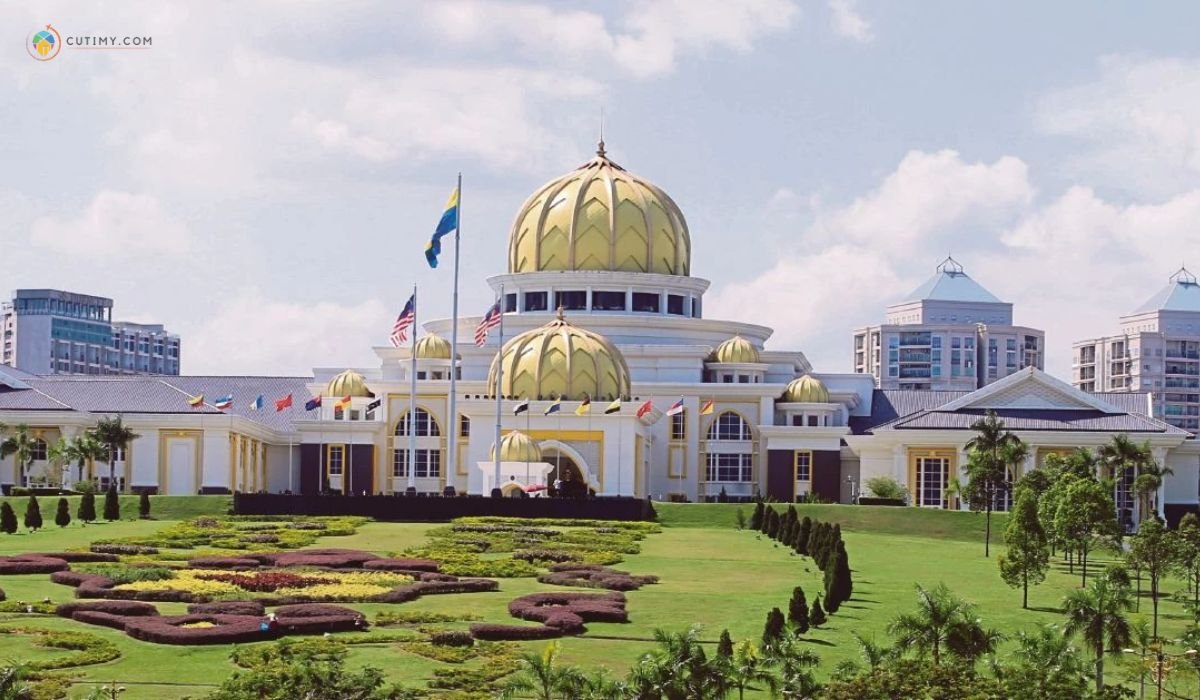 imej Istana Negara