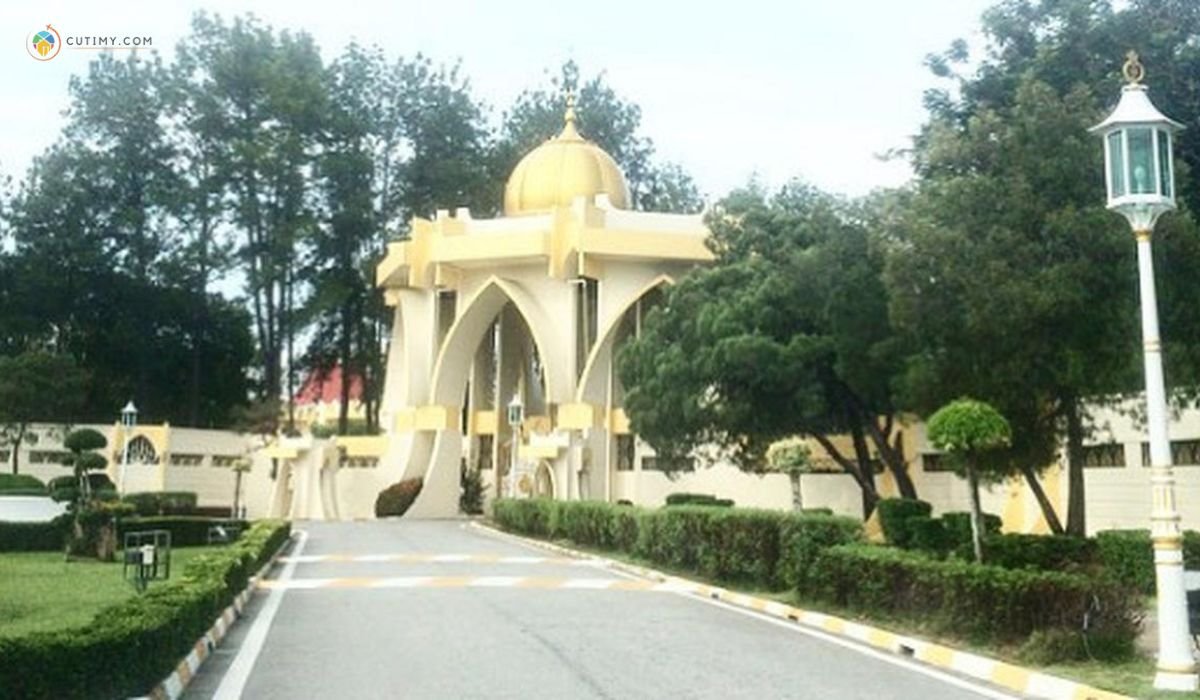 imej Istana Negeri Kelantan