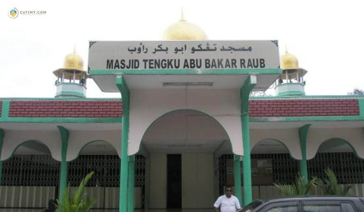 imej Masjid Daerah Raub – Tengku Abu Bakar Raub